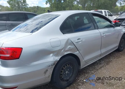 2015 Volkswagen Jetta 2.0L S from USA, damaged, VIN 3VW2K7AJ0FM324491